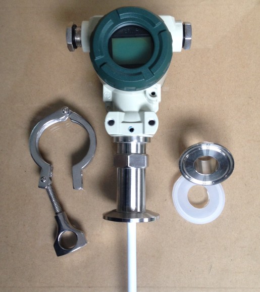 衛(wèi)生型液位變送器價格，食品衛(wèi)生液位測量儀，電容式衛(wèi)生型桿式液位變送器生產(chǎn)廠家